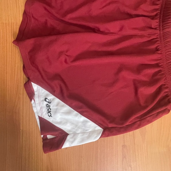 ASICS Men's Break Through Performance Running Short, Red/White - Picture 2 of 5